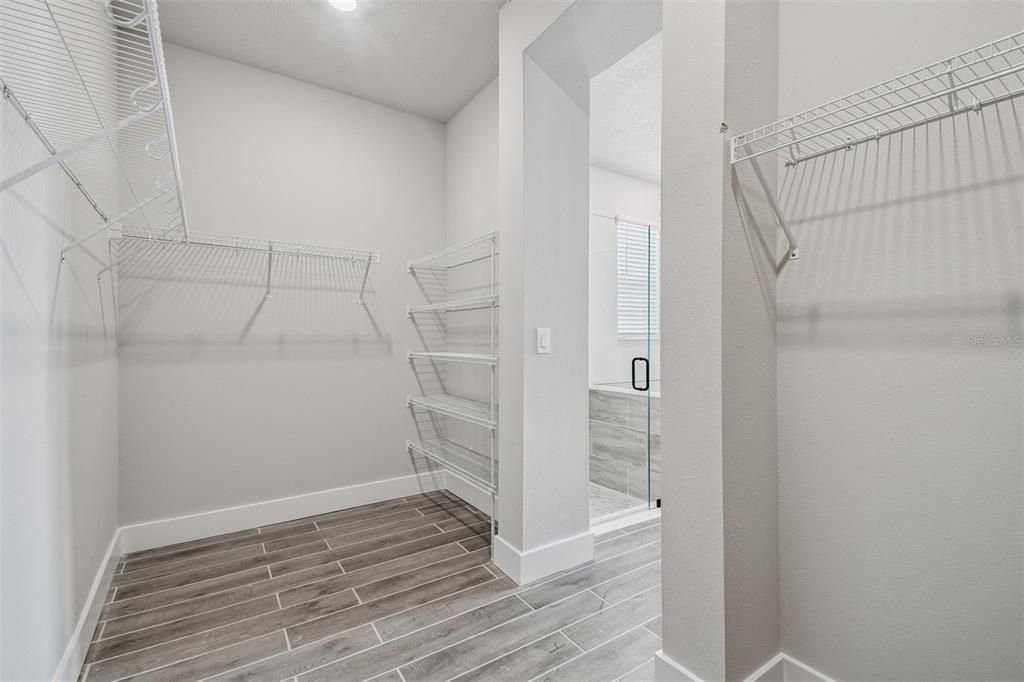 En Venta: $599,990 (6 camas, 5 baños, 3061 Pies cuadrados)