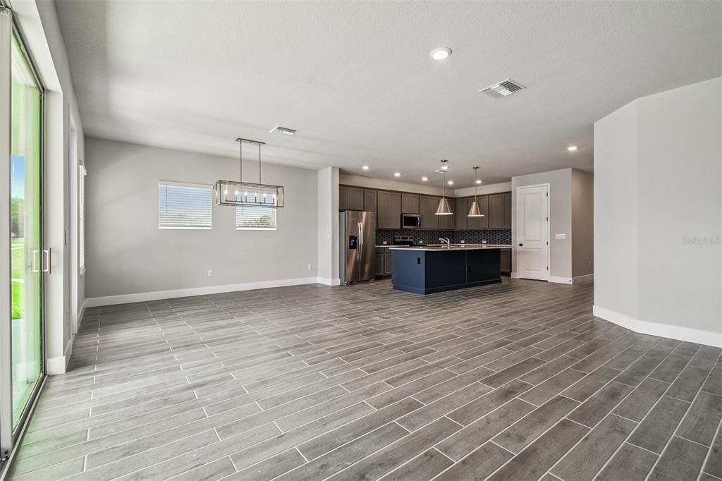 En Venta: $599,990 (6 camas, 5 baños, 3061 Pies cuadrados)