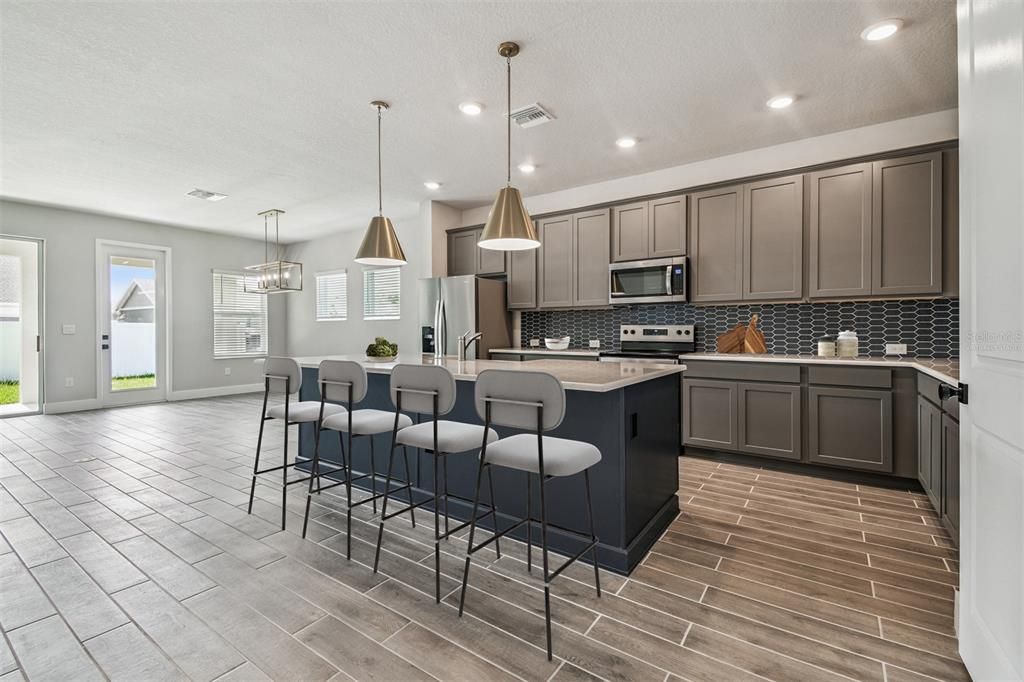 En Venta: $599,990 (6 camas, 5 baños, 3061 Pies cuadrados)