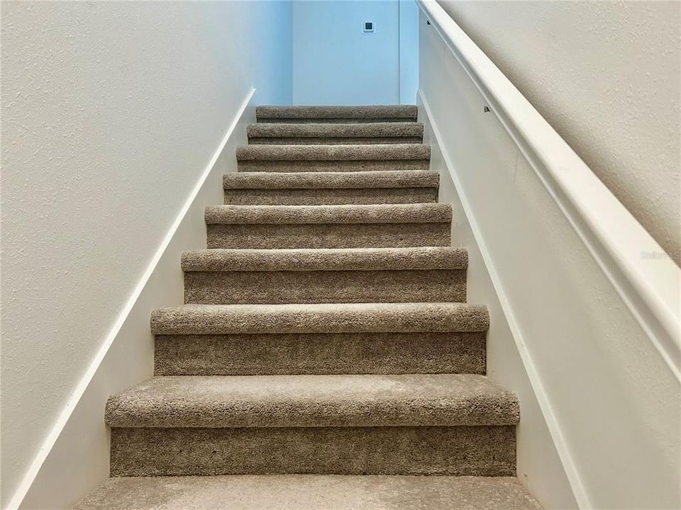 For Rent: $1,900 (3 beds, 2 baths, 1782 Square Feet)