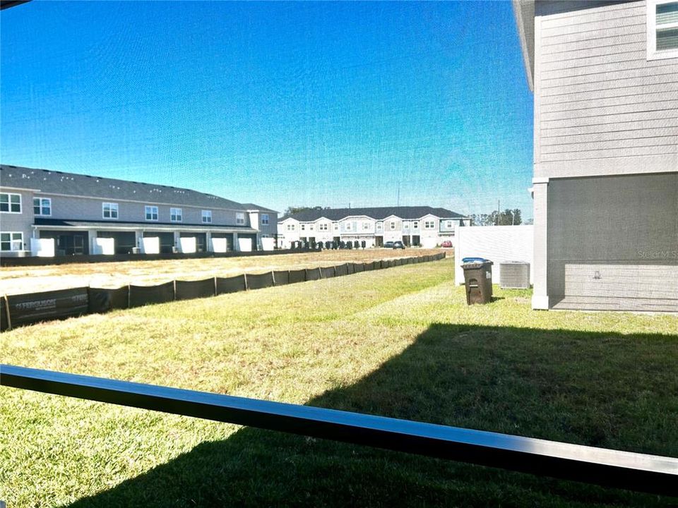 For Rent: $1,900 (3 beds, 2 baths, 1782 Square Feet)