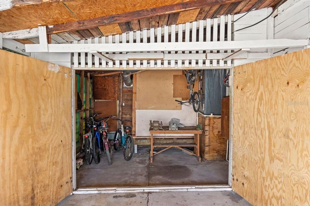 For Sale: $229,000 (3 beds, 1 baths, 1100 Square Feet)