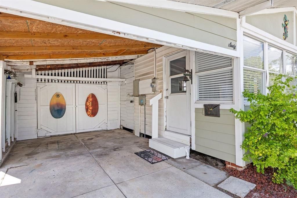 For Sale: $229,000 (3 beds, 1 baths, 1100 Square Feet)