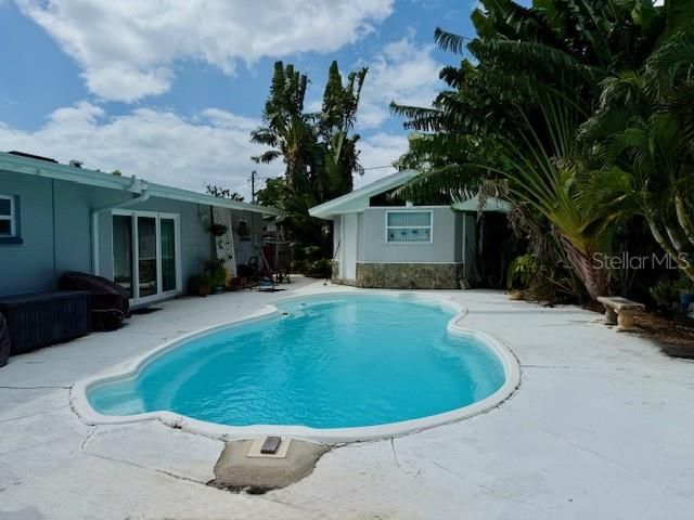 En Venta: $464,900 (3 camas, 2 baños, 1348 Pies cuadrados)