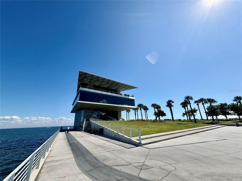 En Venta: $464,900 (3 camas, 2 baños, 1348 Pies cuadrados)