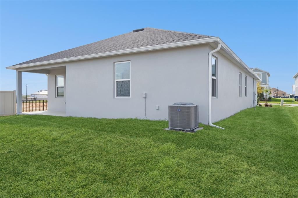 出租: $2,300 (4 贝兹, 2 浴室, 1824 平方英尺)