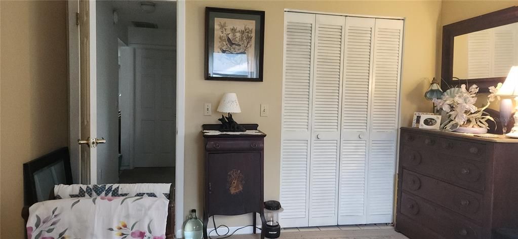 Active With Contract: $589,000 (3 beds, 2 baths, 1634 Square Feet)