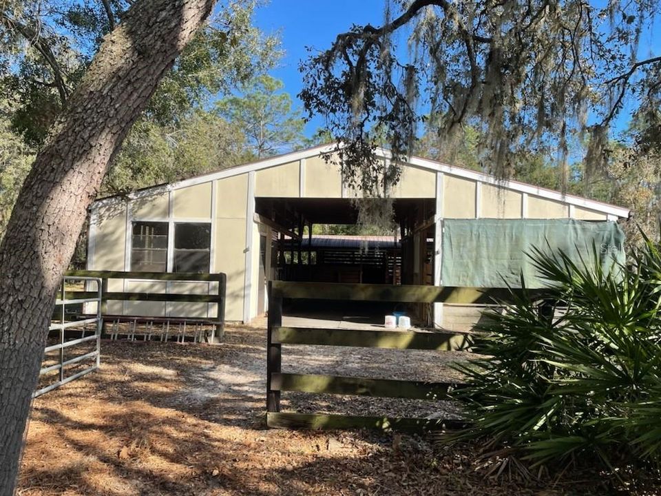 Active With Contract: $589,000 (3 beds, 2 baths, 1634 Square Feet)