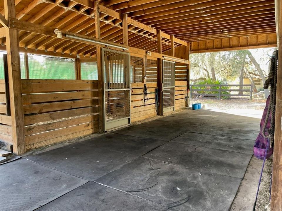 Active With Contract: $589,000 (3 beds, 2 baths, 1634 Square Feet)