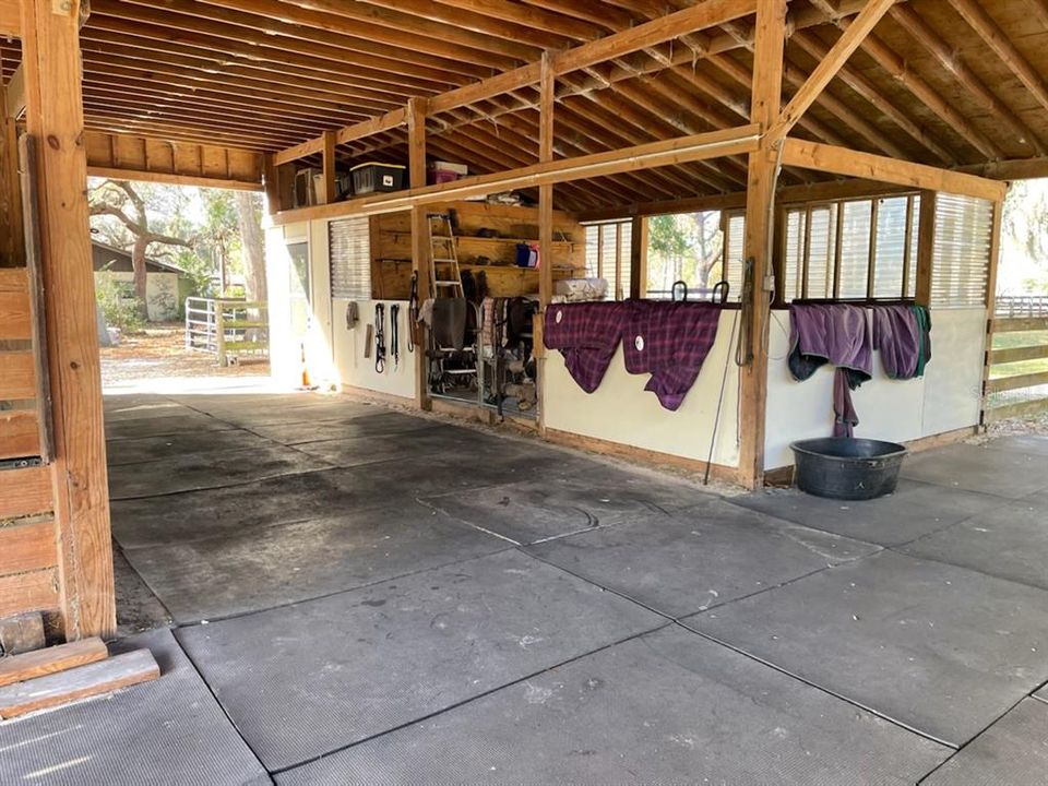 Active With Contract: $589,000 (3 beds, 2 baths, 1634 Square Feet)