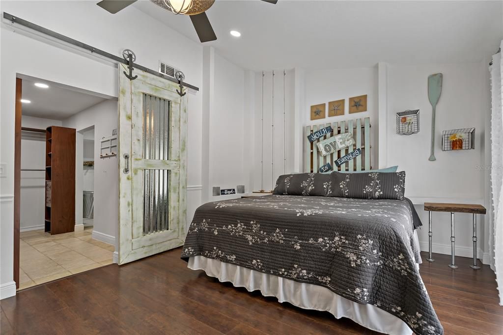 For Rent: $4,950 (3 beds, 2 baths, 1429 Square Feet)