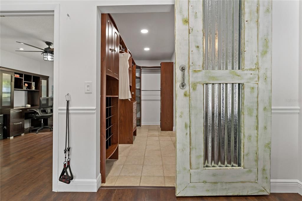 For Rent: $4,950 (3 beds, 2 baths, 1429 Square Feet)