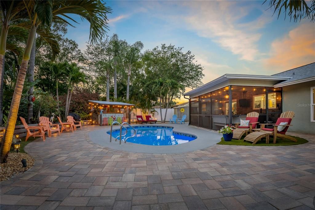 For Rent: $4,950 (3 beds, 2 baths, 1429 Square Feet)