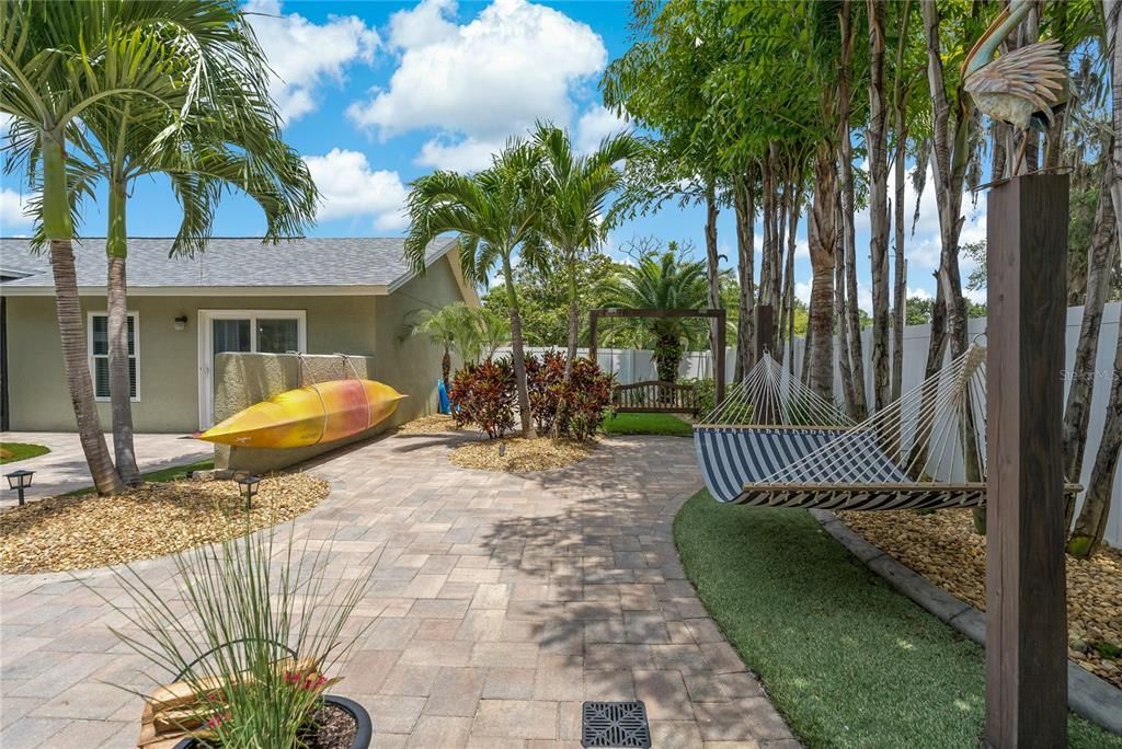 For Rent: $4,950 (3 beds, 2 baths, 1429 Square Feet)