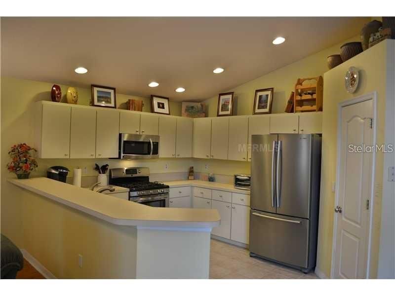 En Renta: $2,650 (3 camas, 2 baños, 1909 Pies cuadrados)