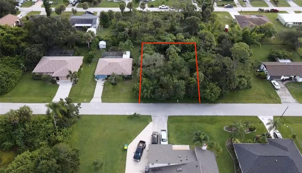 Activo con contrato: $20,000 (0.23 acres)