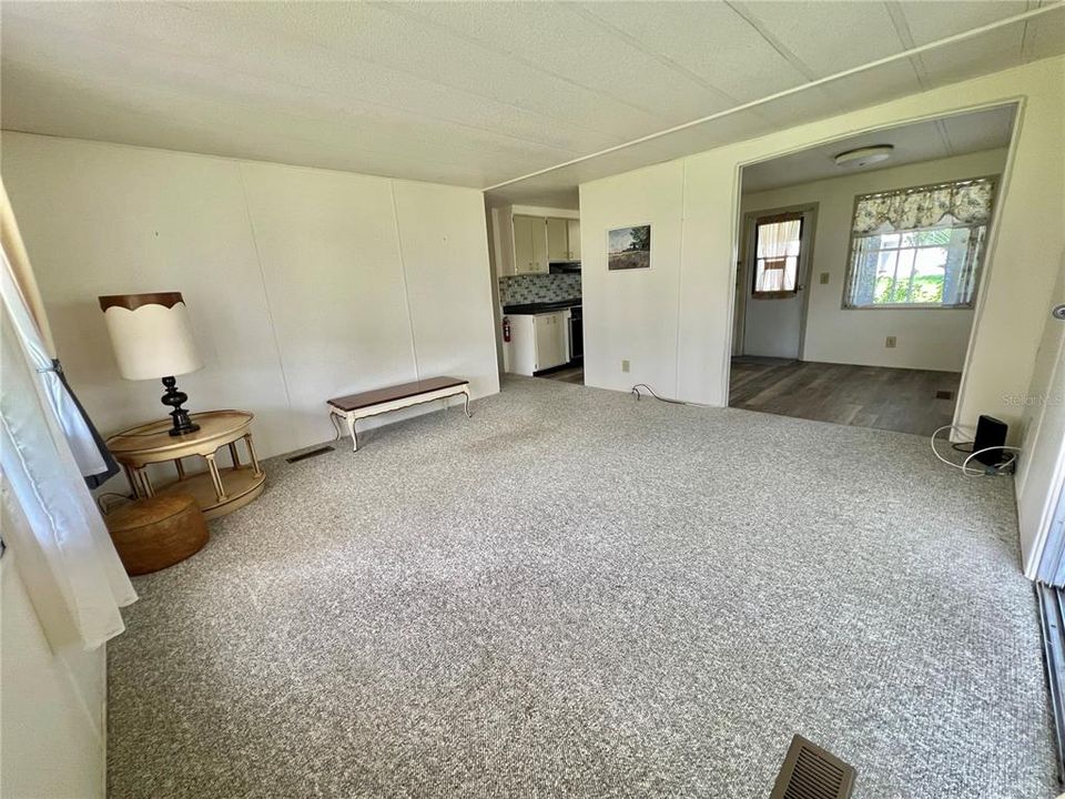 На продажу: $89,000 (2 спален, 2 ванн, 864 Квадратных фут)