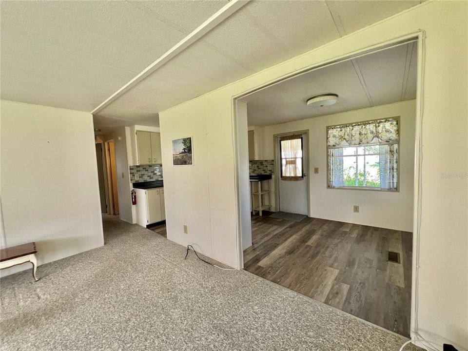 На продажу: $89,000 (2 спален, 2 ванн, 864 Квадратных фут)