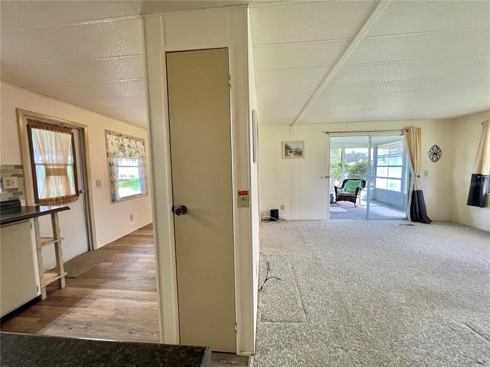 На продажу: $89,000 (2 спален, 2 ванн, 864 Квадратных фут)