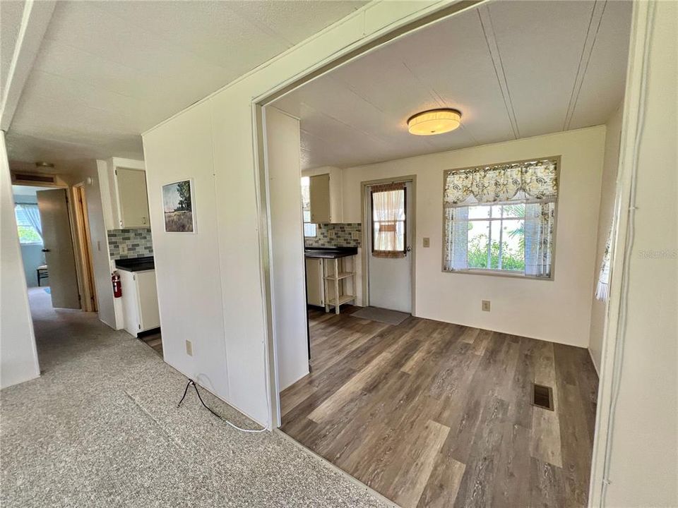 На продажу: $89,000 (2 спален, 2 ванн, 864 Квадратных фут)