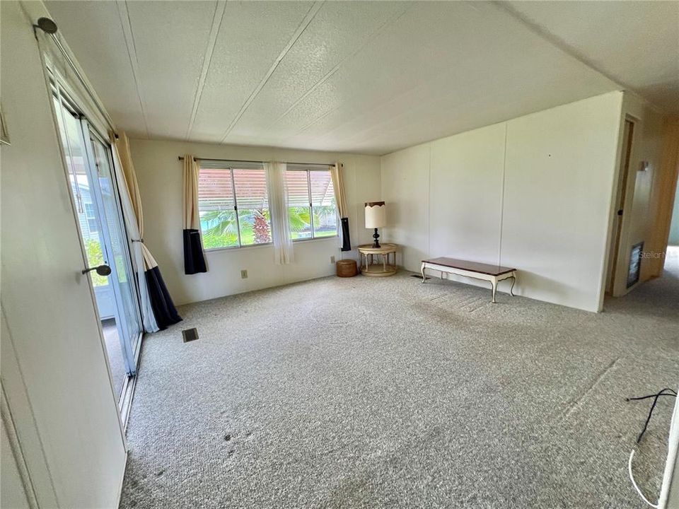 На продажу: $89,000 (2 спален, 2 ванн, 864 Квадратных фут)