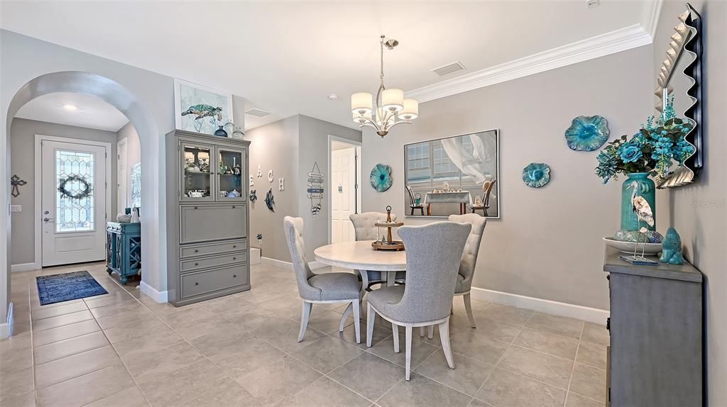 待售: $765,000 (3 贝兹, 2 浴室, 2110 平方英尺)