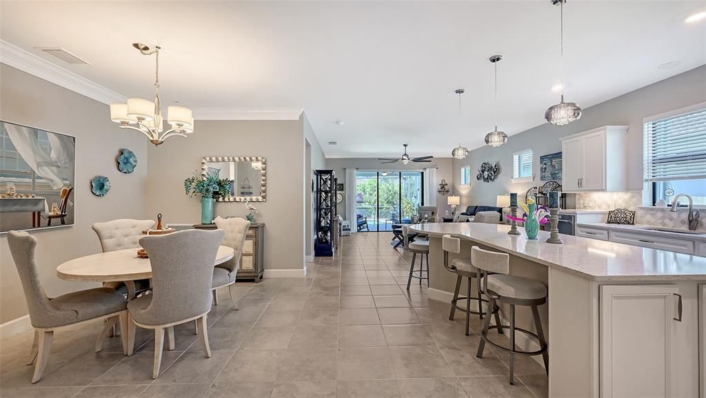 待售: $765,000 (3 贝兹, 2 浴室, 2110 平方英尺)