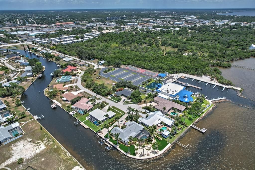 出租: $6,500 (3 贝兹, 3 浴室, 3481 平方英尺)