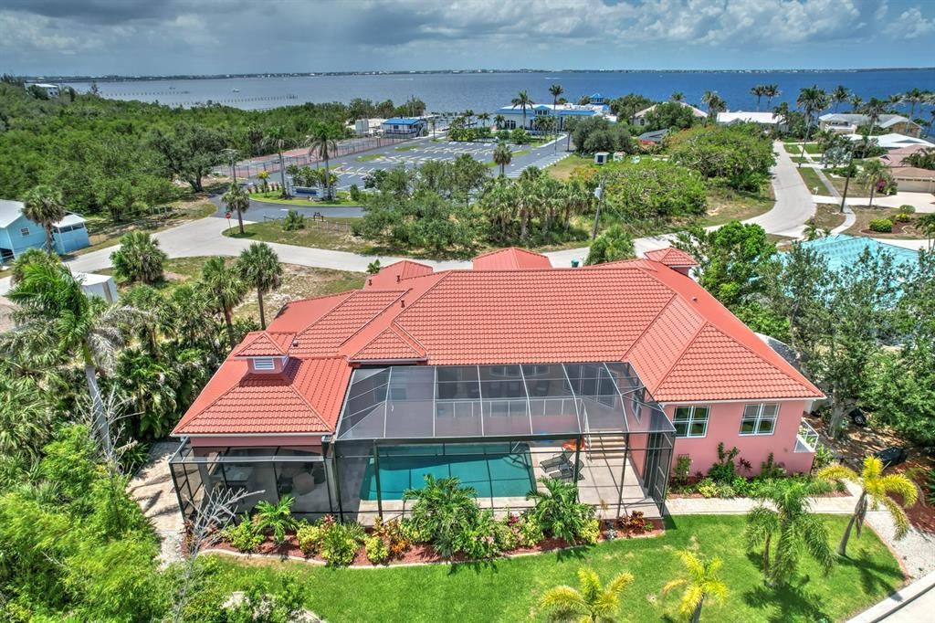 出租: $6,500 (3 贝兹, 3 浴室, 3481 平方英尺)