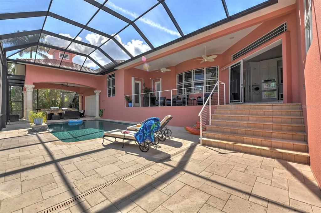 出租: $6,500 (3 贝兹, 3 浴室, 3481 平方英尺)