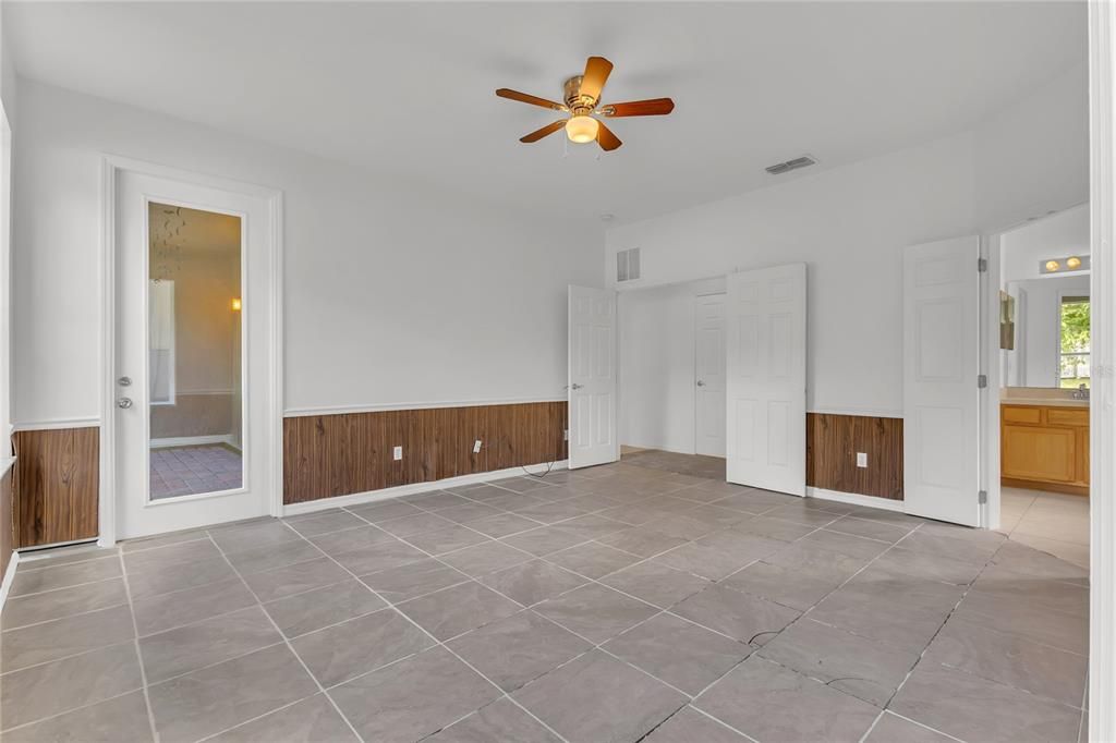 Active With Contract: $555,000 (6 beds, 3 baths, 3755 Square Feet)