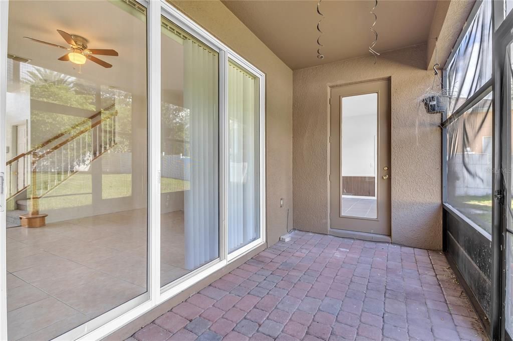 Active With Contract: $555,000 (6 beds, 3 baths, 3755 Square Feet)