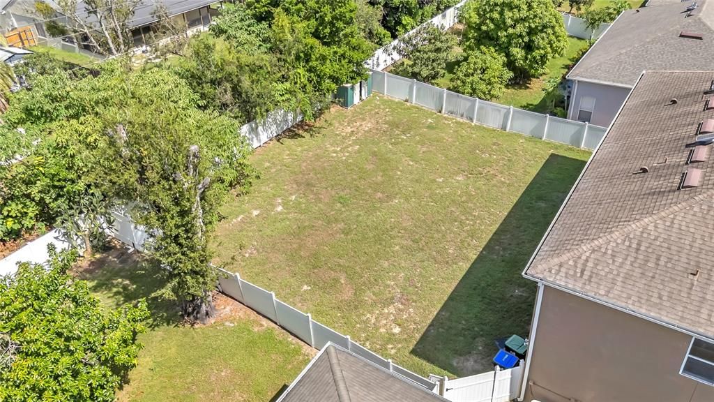 Active With Contract: $555,000 (6 beds, 3 baths, 3755 Square Feet)