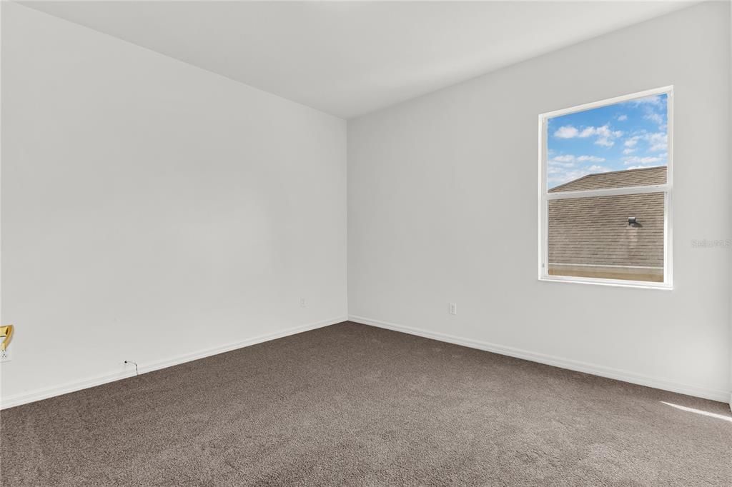 Active With Contract: $555,000 (6 beds, 3 baths, 3755 Square Feet)