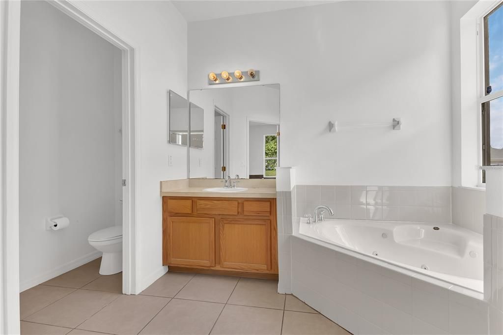 Active With Contract: $555,000 (6 beds, 3 baths, 3755 Square Feet)