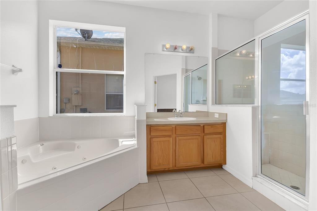 Active With Contract: $555,000 (6 beds, 3 baths, 3755 Square Feet)