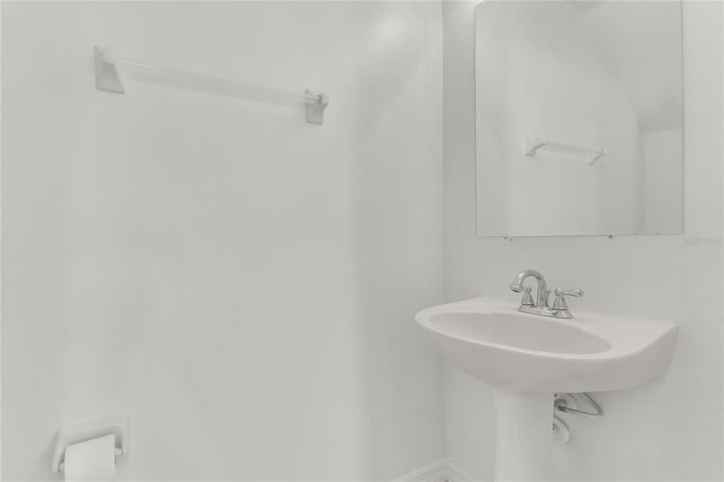 Active With Contract: $555,000 (6 beds, 3 baths, 3755 Square Feet)