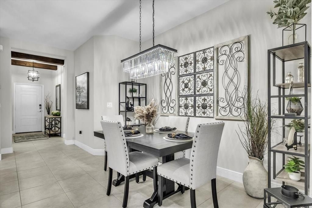 Под контрактом: $340,000 (2 спален, 2 ванн, 1525 Квадратных фут)