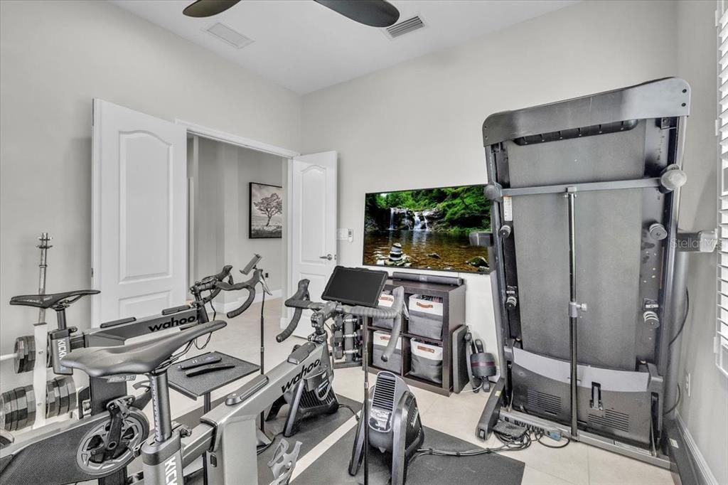 Под контрактом: $340,000 (2 спален, 2 ванн, 1525 Квадратных фут)