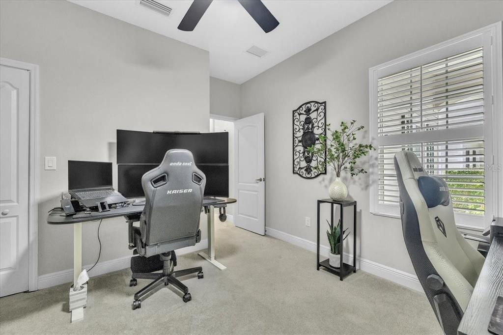 Под контрактом: $340,000 (2 спален, 2 ванн, 1525 Квадратных фут)