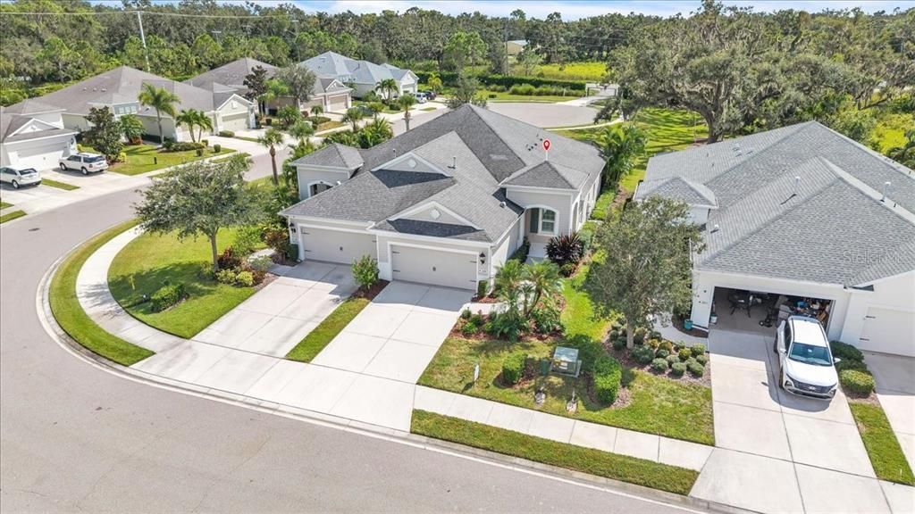 Под контрактом: $340,000 (2 спален, 2 ванн, 1525 Квадратных фут)