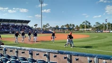 For Rent: $2,350 (4 beds, 2 baths, 2551 Square Feet)