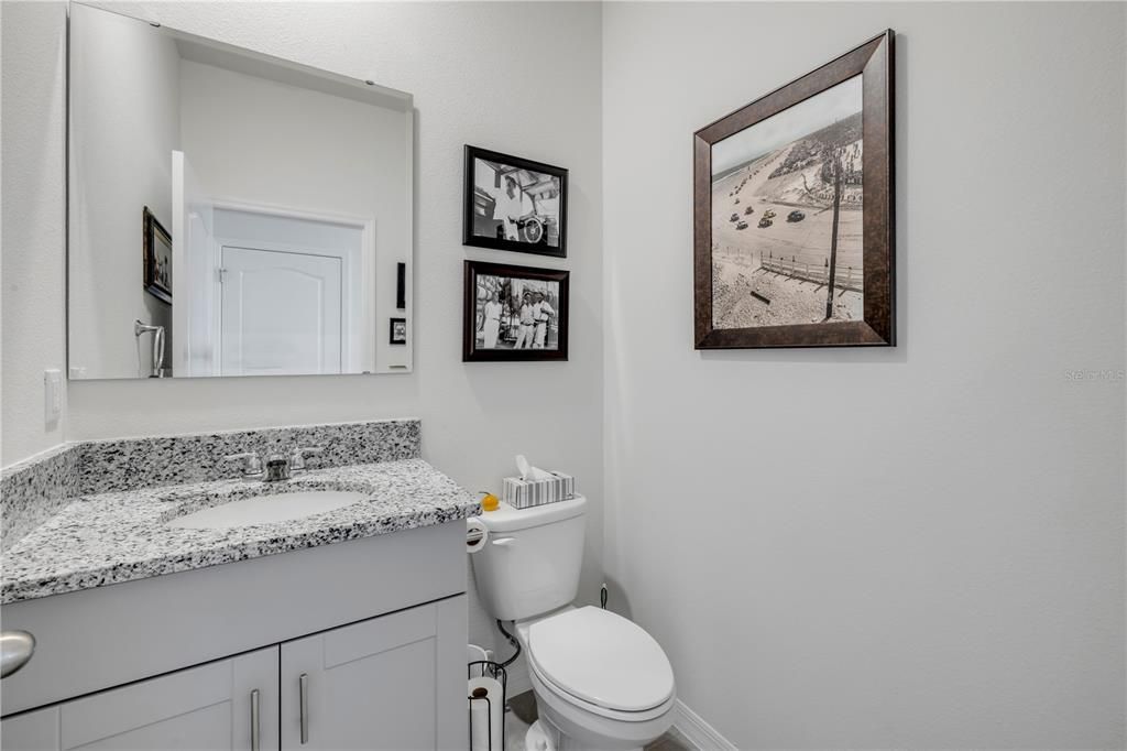 Active With Contract: $329,900 (3 beds, 2 baths, 1672 Square Feet)