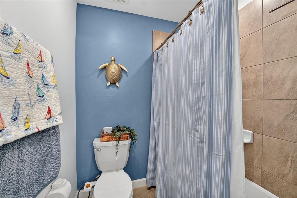 En Venta: $825,000 (5 camas, 3 baños, 3257 Pies cuadrados)