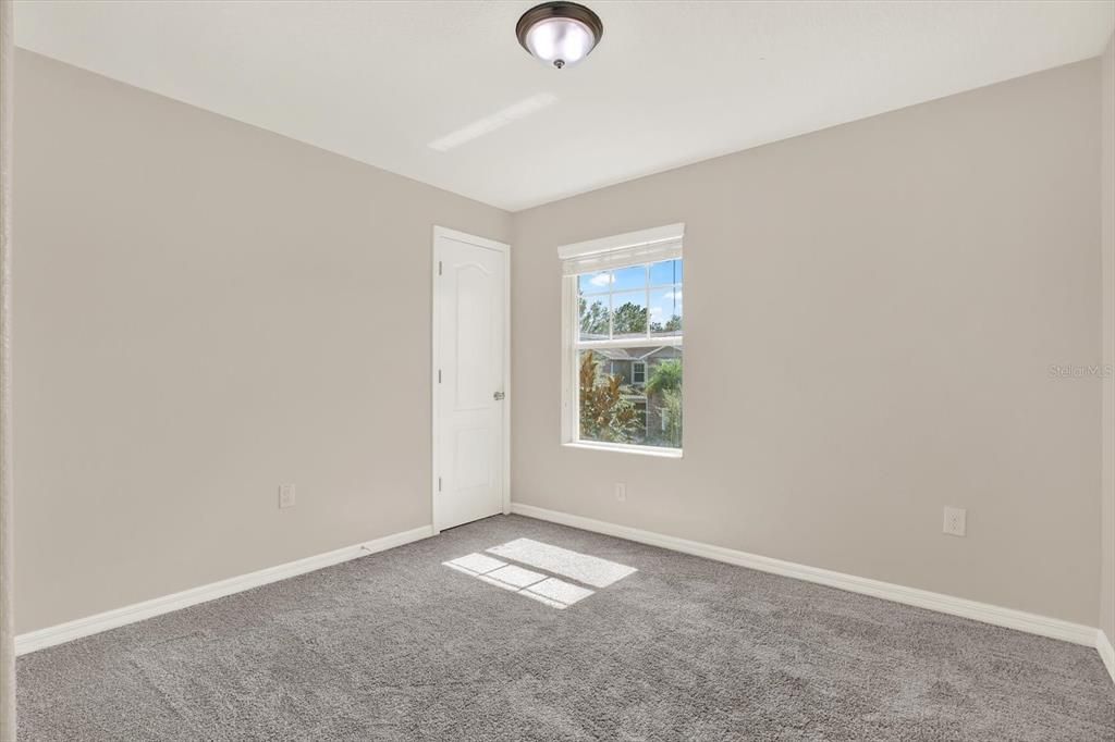 Active With Contract: $275,000 (4 beds, 3 baths, 1612 Square Feet)