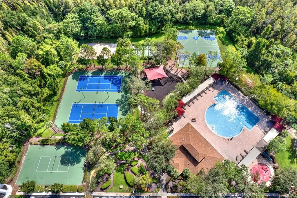 Active With Contract: $275,000 (4 beds, 3 baths, 1612 Square Feet)