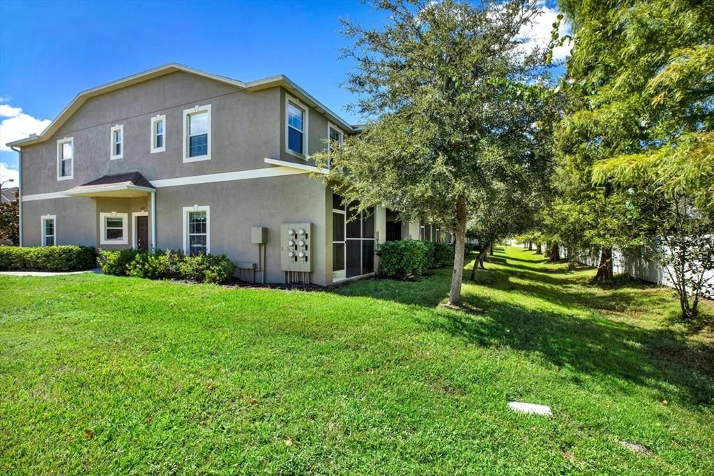 Active With Contract: $275,000 (4 beds, 3 baths, 1612 Square Feet)