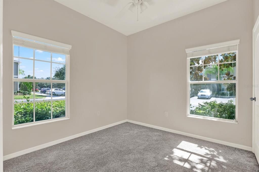 Active With Contract: $275,000 (4 beds, 3 baths, 1612 Square Feet)