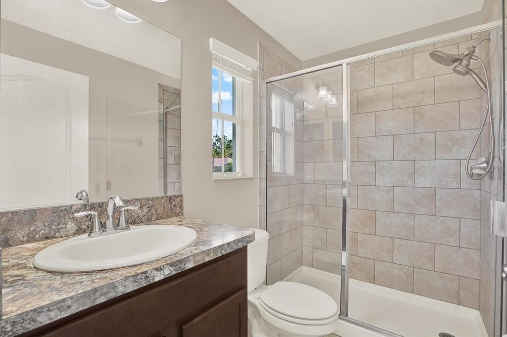 Active With Contract: $275,000 (4 beds, 3 baths, 1612 Square Feet)