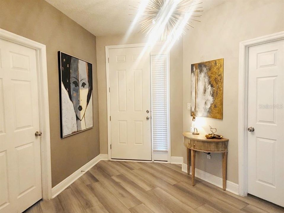 For Rent: $3,300 (3 beds, 2 baths, 2100 Square Feet)